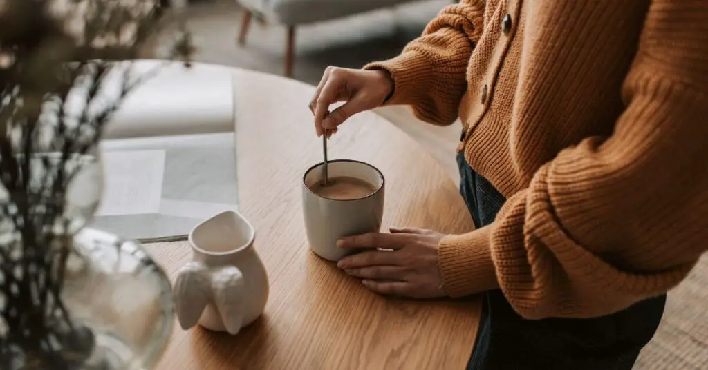 Mixing Collagen With Coffee