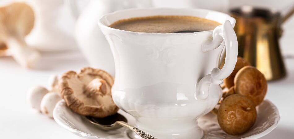 Mushroom Coffee vs. Mushroom Supplements