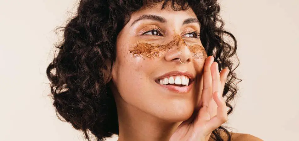 Benefits of Applying Coffee on Face