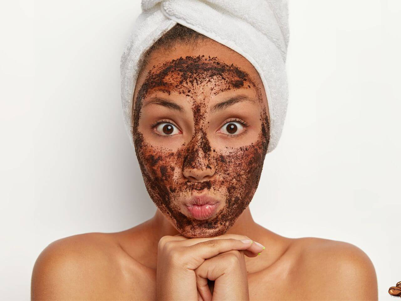 Coffee Powder Face Pack for Tan Removal