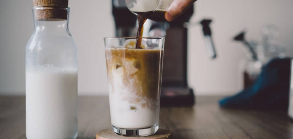 how to make iced coffee at home