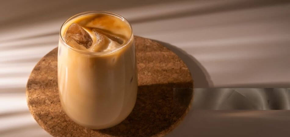 iced hazelnut oatmilk shaken espresso