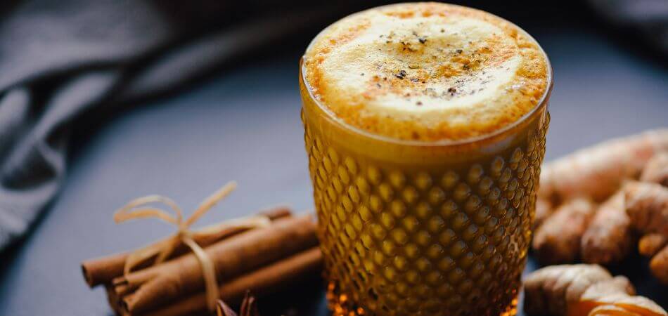 turmeric coffee latte