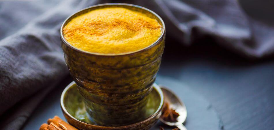 turmeric coffee latte