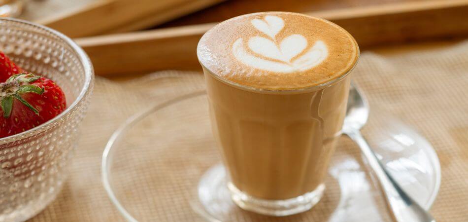 Macchiato vs Latte