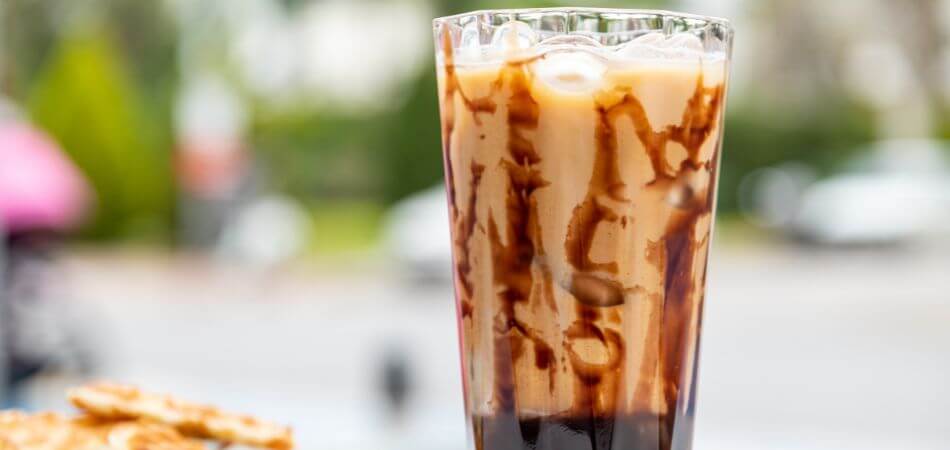 Iced Caramel Latte 