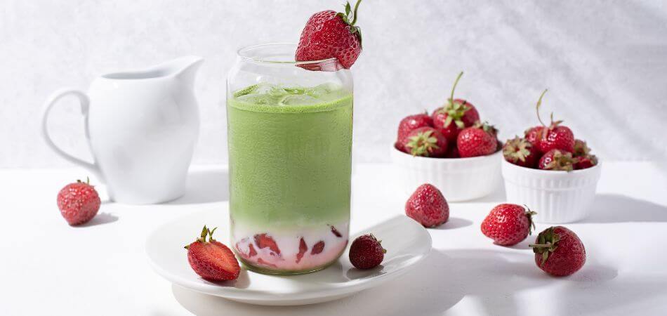 Strawberry Matcha Latte