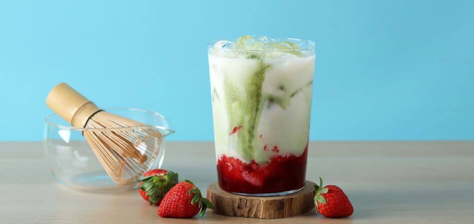 Strawberry Matcha Latte