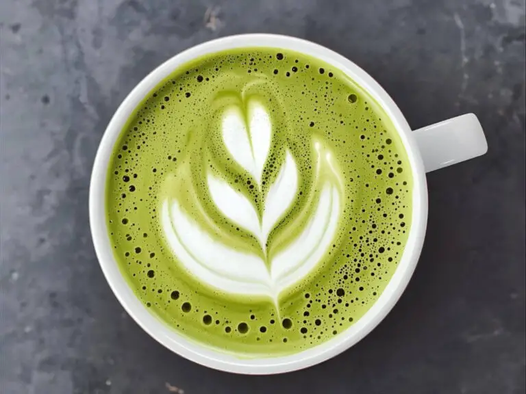 Oat Milk Matcha Latte